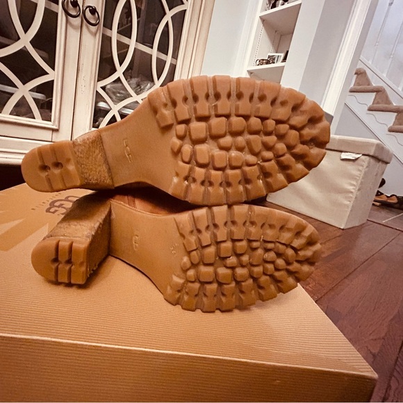 ♥️Uggs JosieII leather and convertible👢👢 - Picture 6 of 8